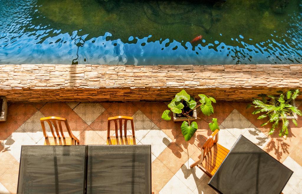 Crystal Inn Phuket Екстериор снимка