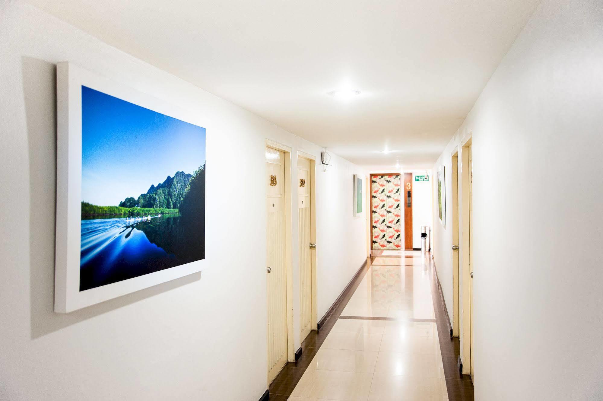 Crystal Inn Phuket Екстериор снимка